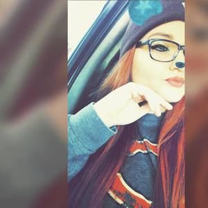 Meet your Posher, Briana